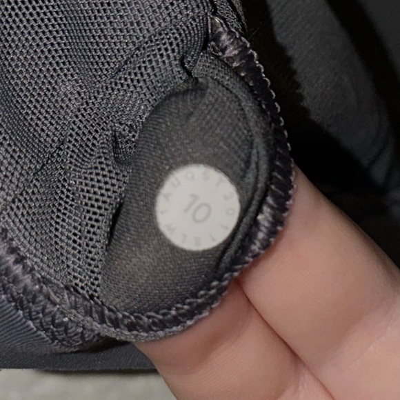 Lululemon Tank Top - Picture 4 of 4